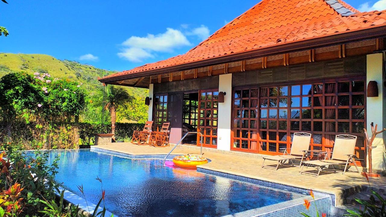 Tropical Balinese Villa Atenas Escobal ภายนอก รูปภาพ